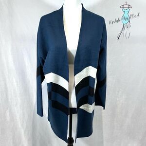 Autumn Skye blue black and white knit cardigan sweater size large NWT